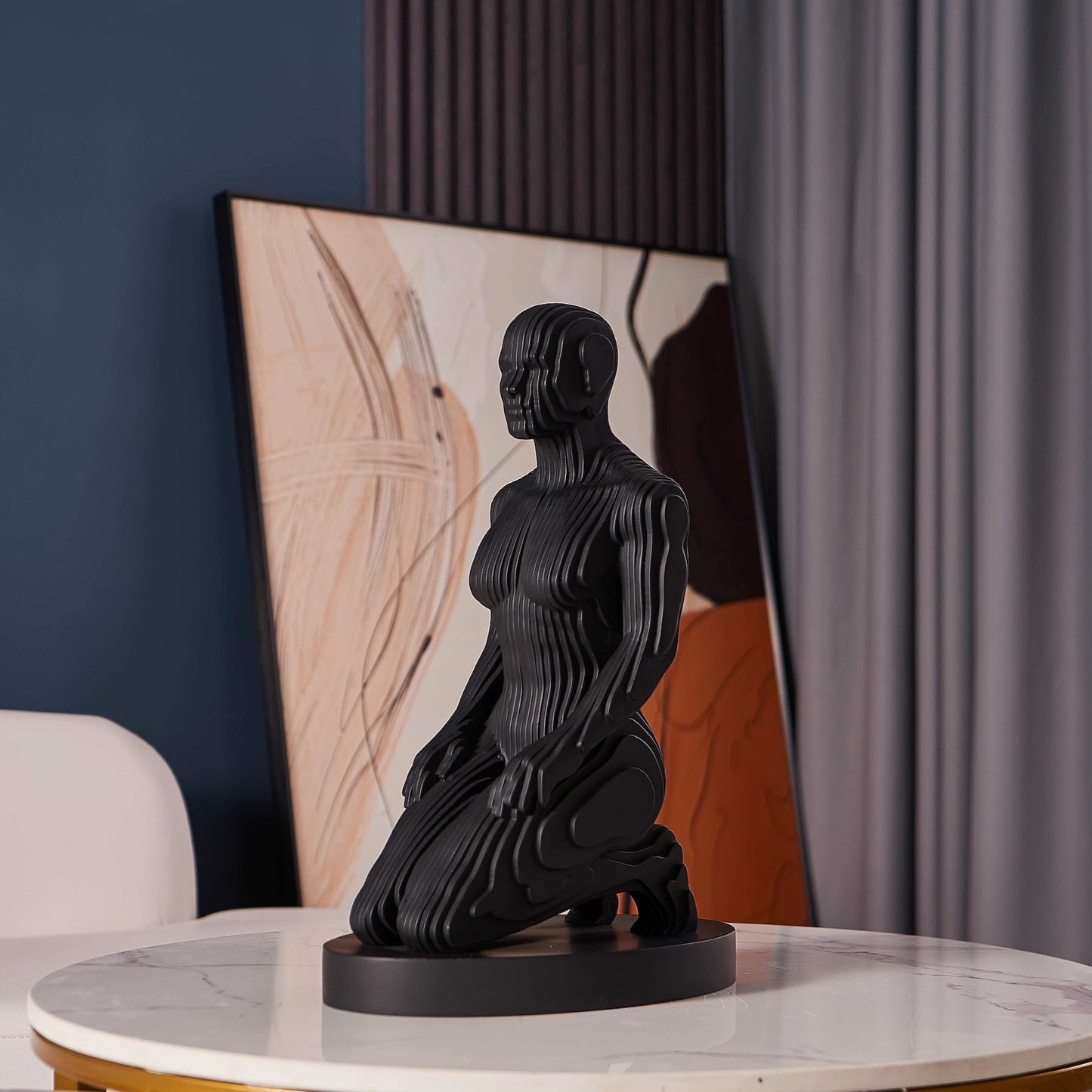 Woman Pixel // Matte Black