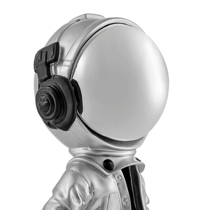 Hubble takes the Stars //Astronaut- Sculpture // Black & Silver