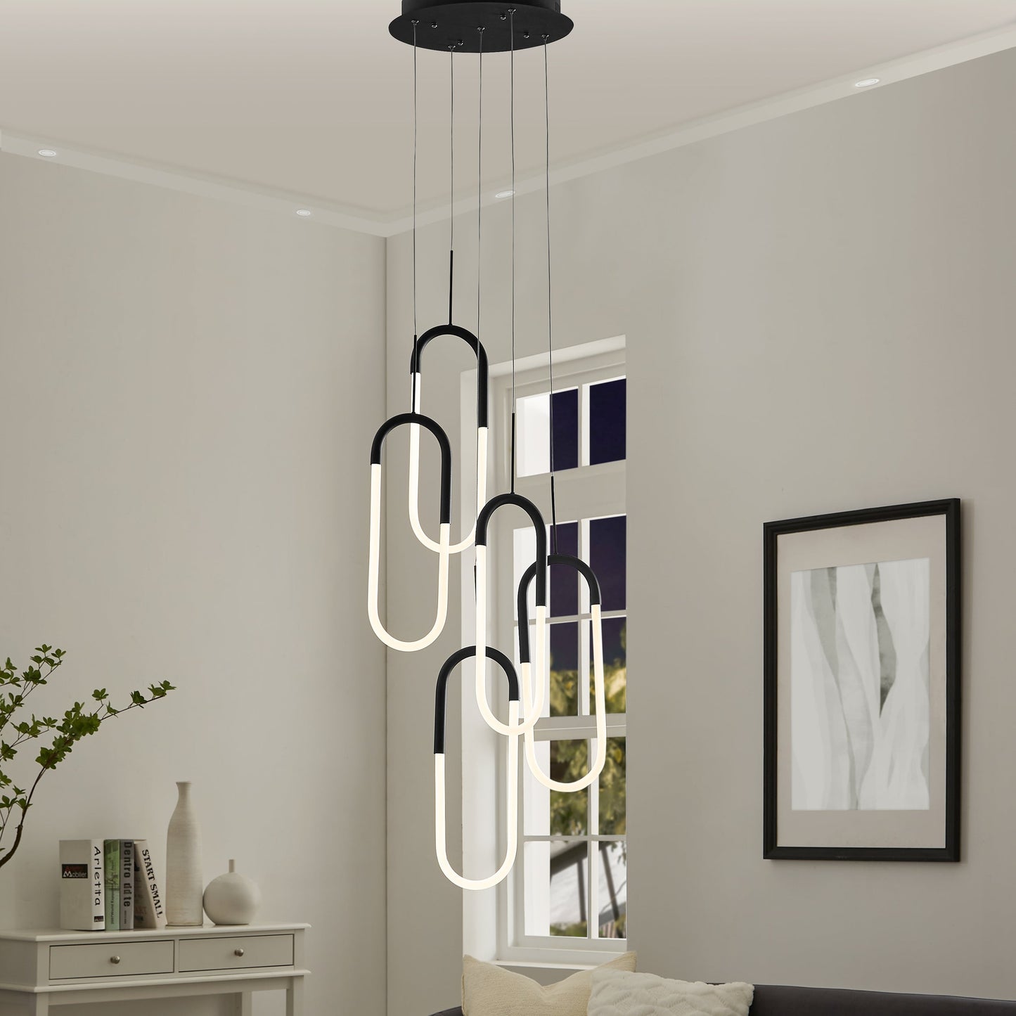 LED Five Clips Chandelier - Matte Black | Modern Dimmable Pendant Lighting