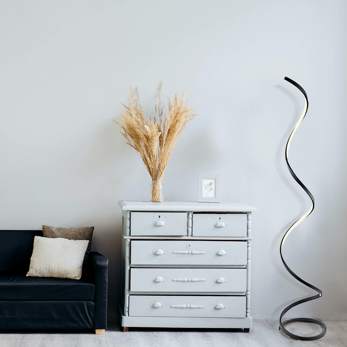 Modern LED Spiral Floor Lamp - Matte Black | 63" Neutral White Lighting for Contemporary Spaces