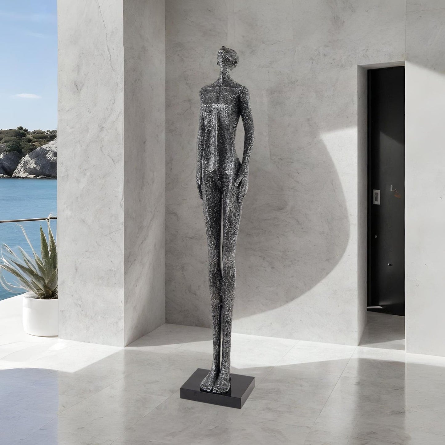 Silent Poise Sculpture // Black