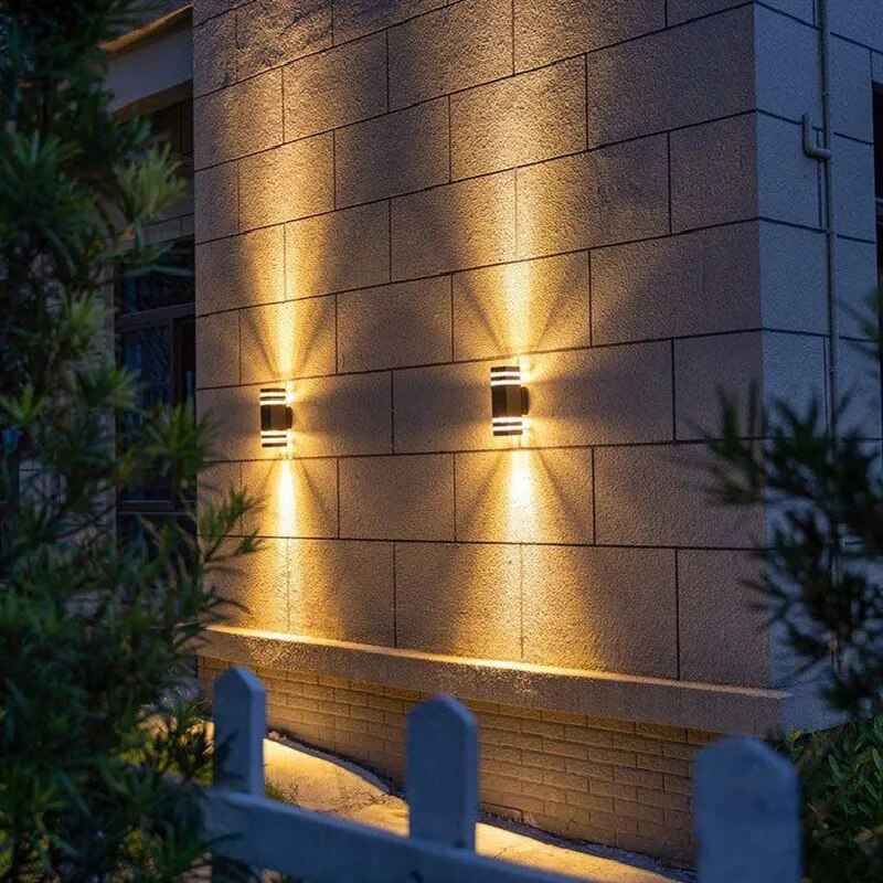 Modern Outdoor E27 LED Wall Light - Waterproof Dual-Head Aluminum Garden Lamp